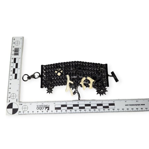 Givenchy Sacred Heart Multi Charm Bracelet Designed by Riccardo Tisci - Picture 9 of 14